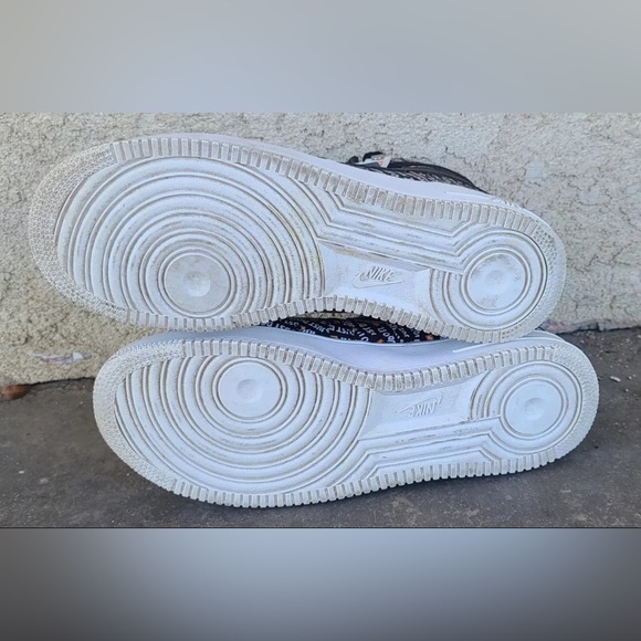 Nike Air Force 1 High '07 LV8 "Just Do It" 2018 Men's Size 11 AQ9648-001 - Picture 8 of 10